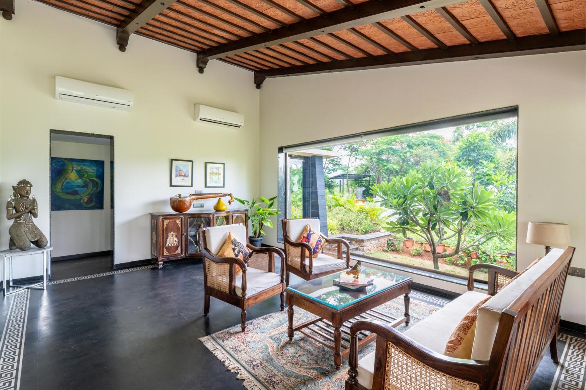 ホテル Energise Soul Retreat Trimbakeshwar Nashik エクステリア 写真