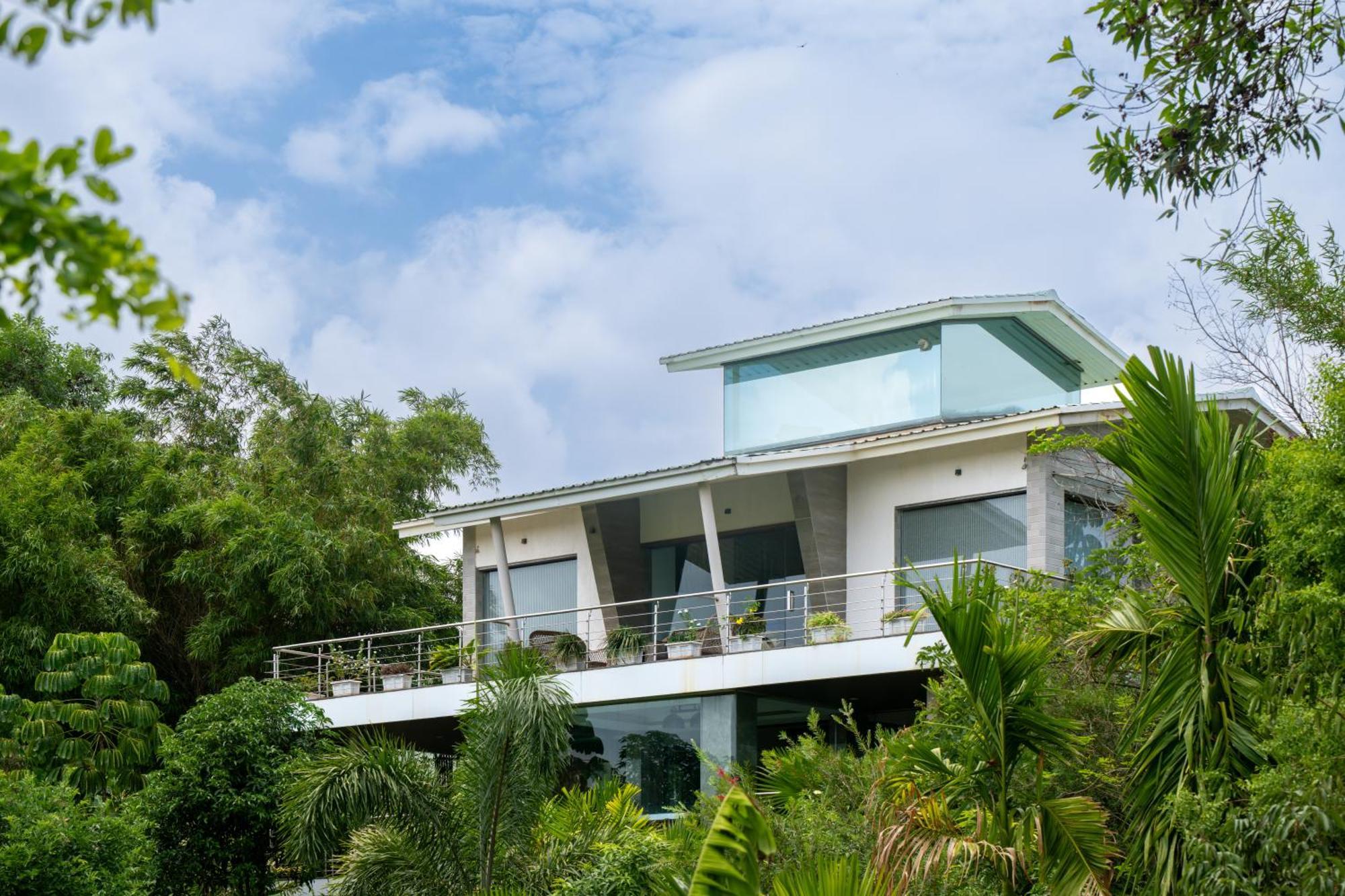ホテル Energise Soul Retreat Trimbakeshwar Nashik エクステリア 写真